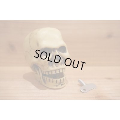 画像5: ソフビ製 笑うドクロ