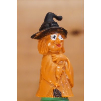 画像3: WITCH JUMPING TOY