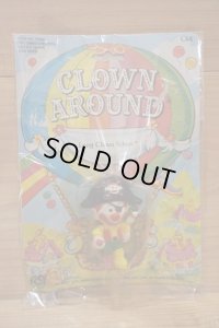 CLOWN AROUND