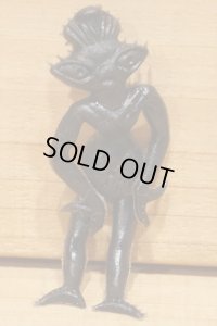RUBBER CREATURE 【O】