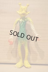 怪獣クネクネ 人形 【E】