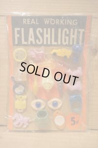 FLASHLIGHT ガチャ台紙 