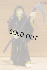 SUPER MONSTRUOS PVC 【O1】