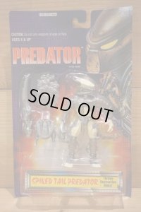 SPIKED TAIL PREDATOR Throws Destruction Disks!