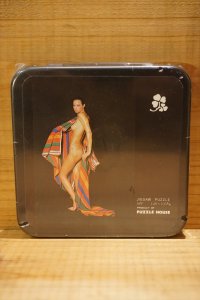 NUDE JIGSAW PUZZLE