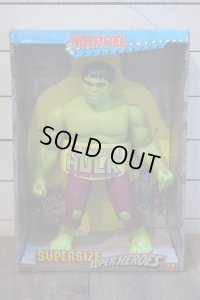 SUPERSIZE SUPER HEROES
