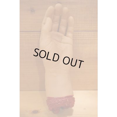 画像3: 切れた手首