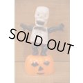 Skull Push Puppet