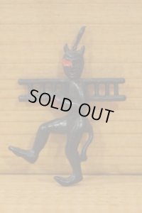 Devil With Ladder チャーム