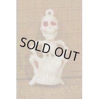 プラ製 SKULL チャーム【赤】 