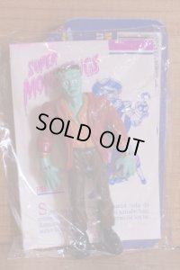 SUPER MONSTRUOS PVC【カタログ付き】