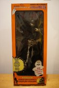 HALLOWEEN DISPLAY FIGURE