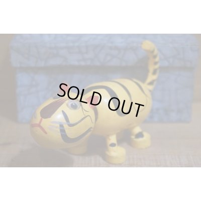 画像3: 木製 首振り トラ【B】