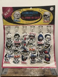 LUMINOUS MONSTER KEY CHAINS 台紙 2