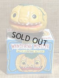 WANDERING MONSTER【B3】