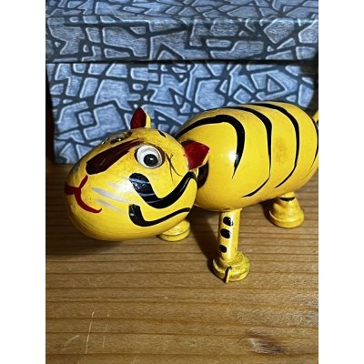 画像3: 木製 首振り トラ【C】