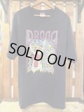 DRODD R×G×N Tシャツ【ステッカー付】