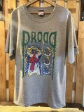 DRODD R×G×N Tシャツ【ステッカー付】