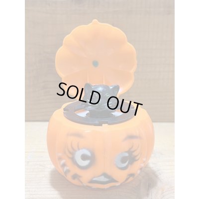 画像1: Pumpkin ビックリ箱【黒猫】 