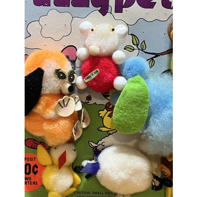 画像2: Fuzzy Pets ガチャ台紙