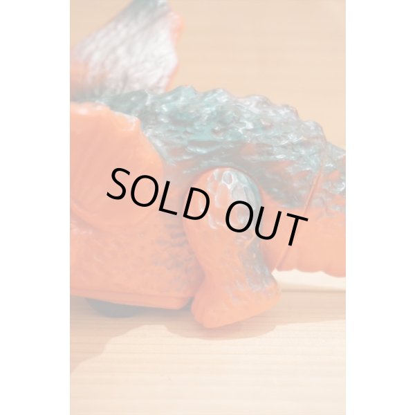 画像10: 三つ首竜？ソフビ 発火フリクション (10)