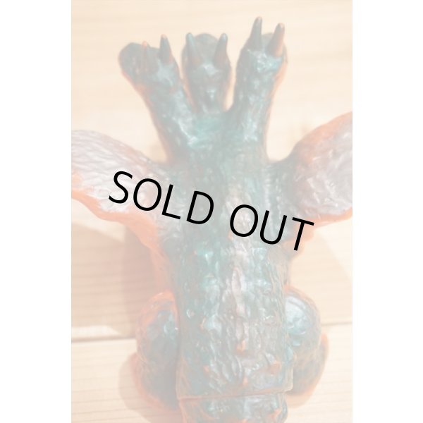 画像7: 三つ首竜？ソフビ 発火フリクション (7)