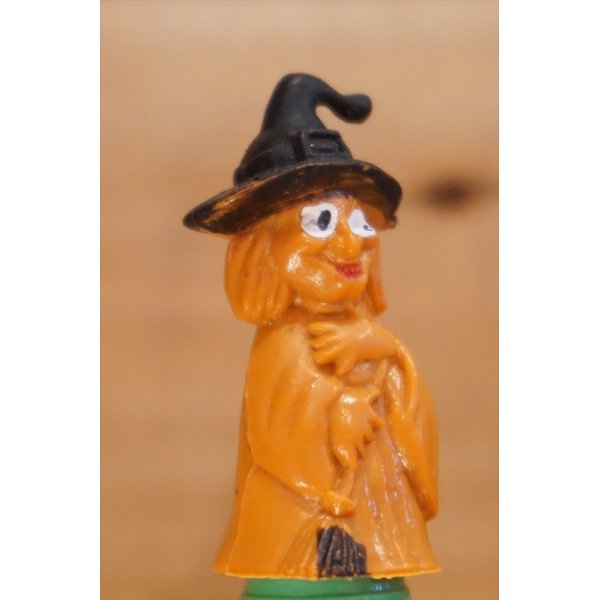 画像3: WITCH JUMPING TOY (3)