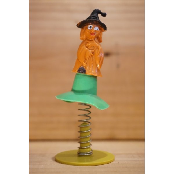 画像1: WITCH JUMPING TOY (1)