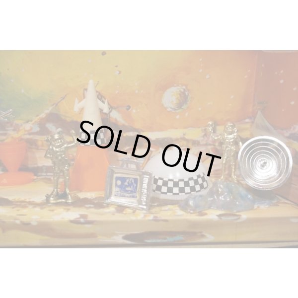 画像5: EXPLORING ON THE MOON 【A】 (5)