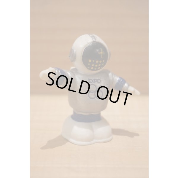 画像2: 86 CANADA EXPO ERNIE PVC 【A】 (2)