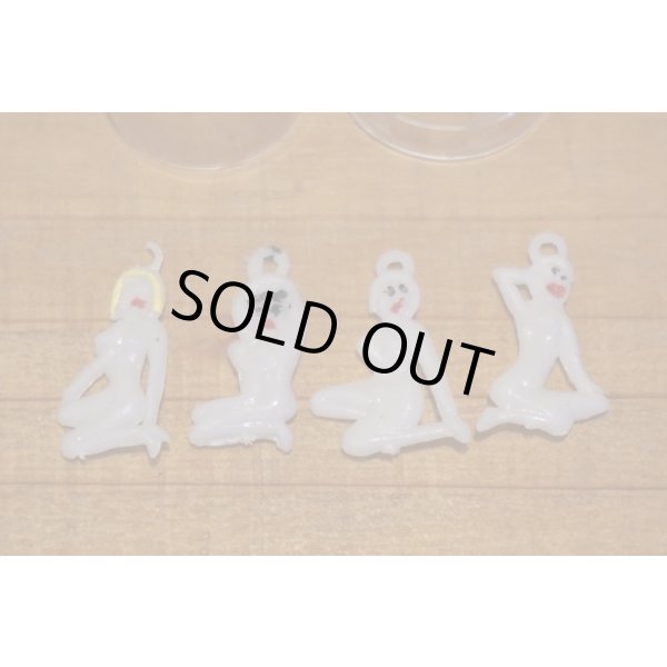 画像4: ガチャガチャ ヌード ミニチャーム セット (4)