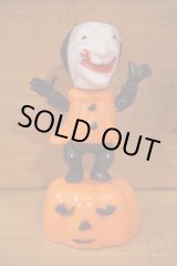 画像: Witch Push Puppet