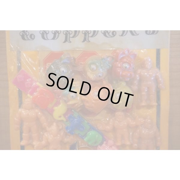 画像3: CARTOOH TOPPERS ガチャ台紙  (3)