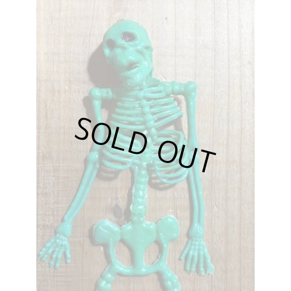 画像2: ラバー ガイコツ チープトイ【緑A】 (2)