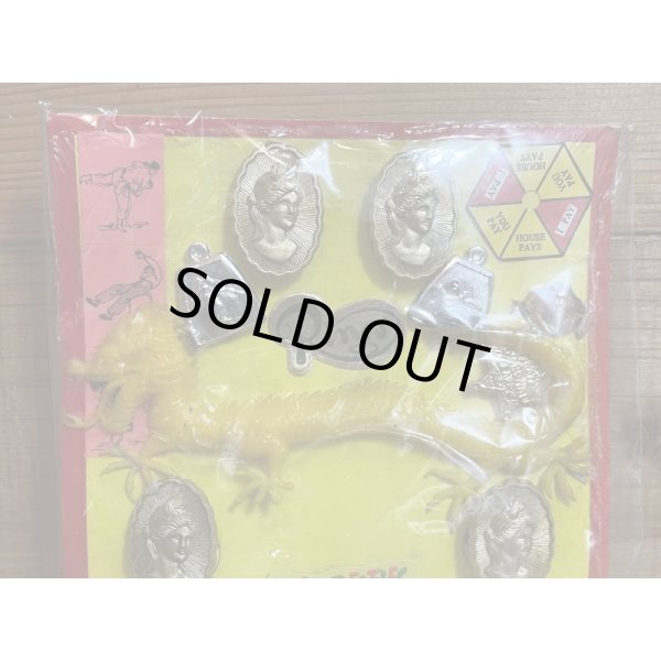 画像2: ガチャ台紙【36】  (2)