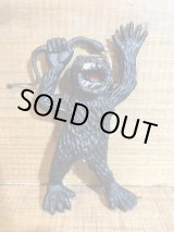 画像: ゴム製 ヘビを掴むキングコング【C】