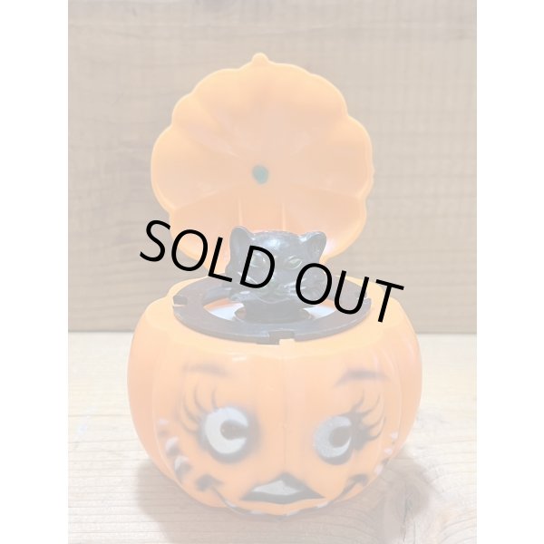 画像1: Pumpkin ビックリ箱【黒猫】  (1)