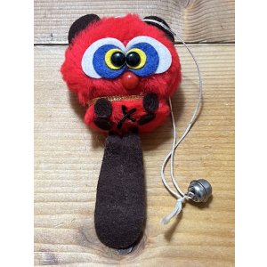 画像: タヌキ? マスコット人形