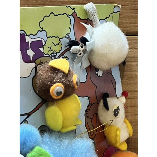 画像5: Fuzzy Pets ガチャ台紙 (5)