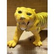 画像2: ラバー製 トラ人形【D】 (2)