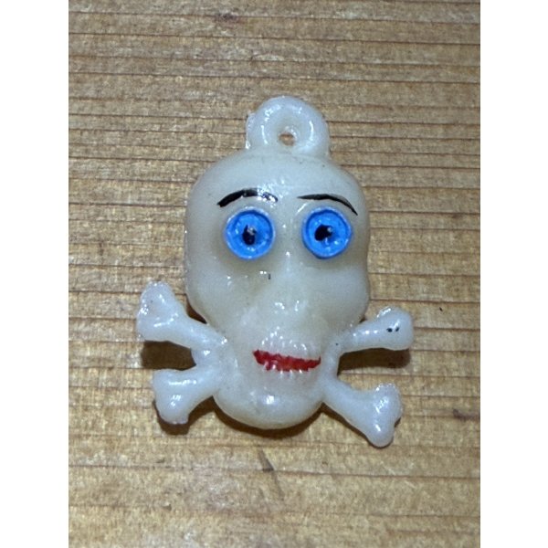 画像1: プラ製 SKULL チャーム 【H】  (1)