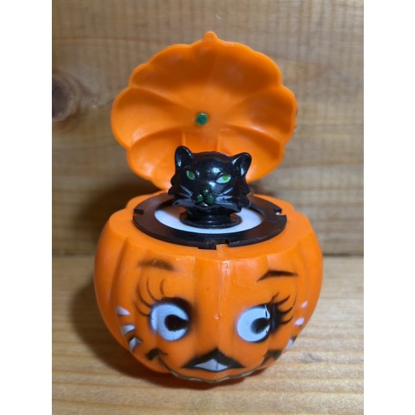 画像1: Pumpkin ビックリ箱【黒猫】  (1)