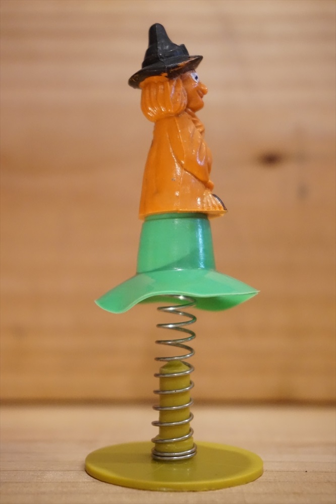 画像: WITCH JUMPING TOY