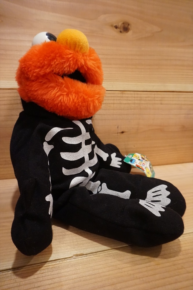 画像: SKELETON ELMO PLUSH