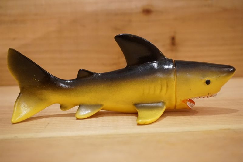 画像: 日本製 サメ ソフビ 【B】