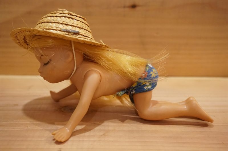 画像: セクシー 女性 ソフビ人形