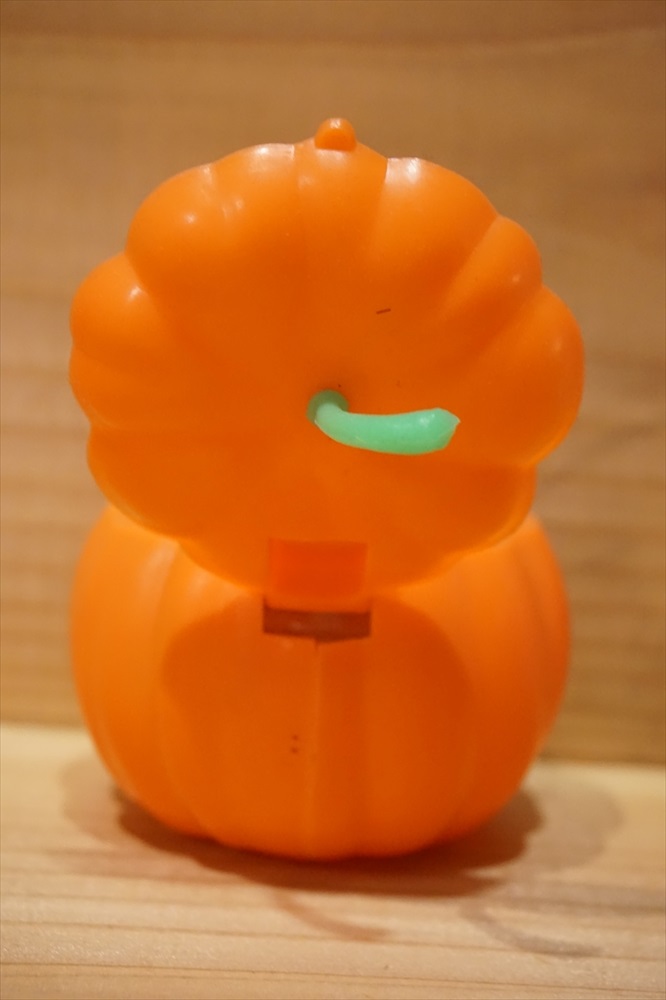 画像: Pumpkin ビックリ箱 【黒猫】 