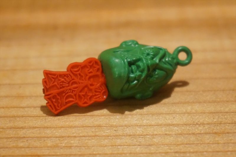 画像: Nutty Face Charm 【G】