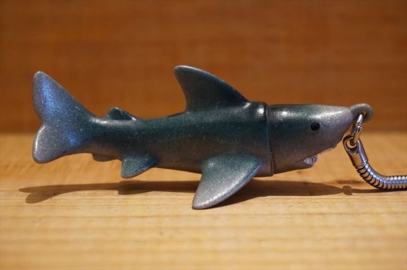 画像: 日本製 サメ ミニソフビ キーホルダー 【A】 