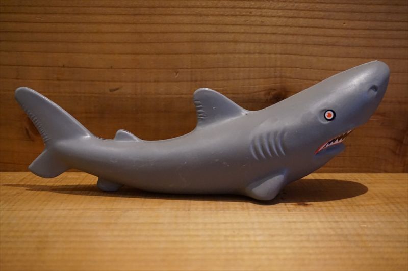 画像: メキシコ製 サメ